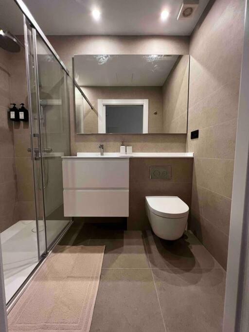 Malecon 47 Apartamento Reformado En Primera Linea Apartment Muxia Luaran gambar